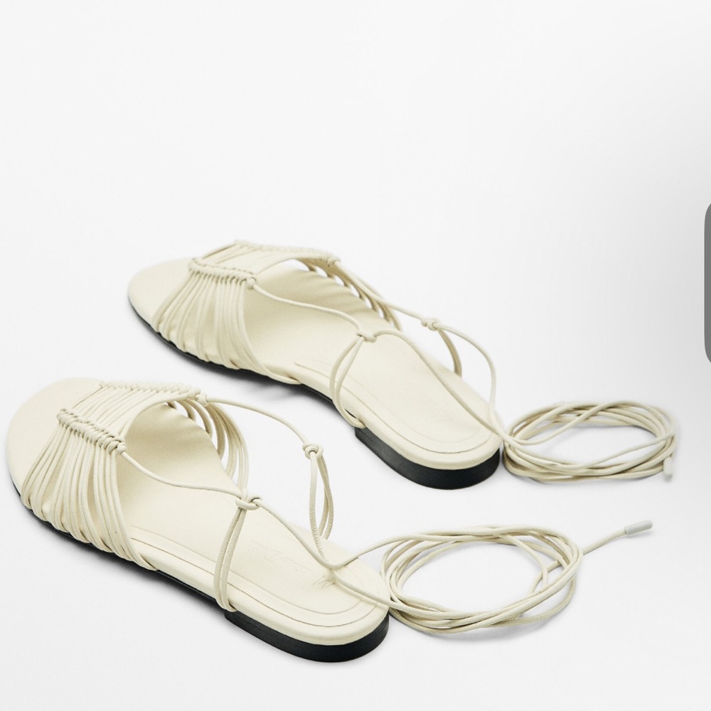 NWT Massimo Dutti Multi-strap Flat Sandals In Cream